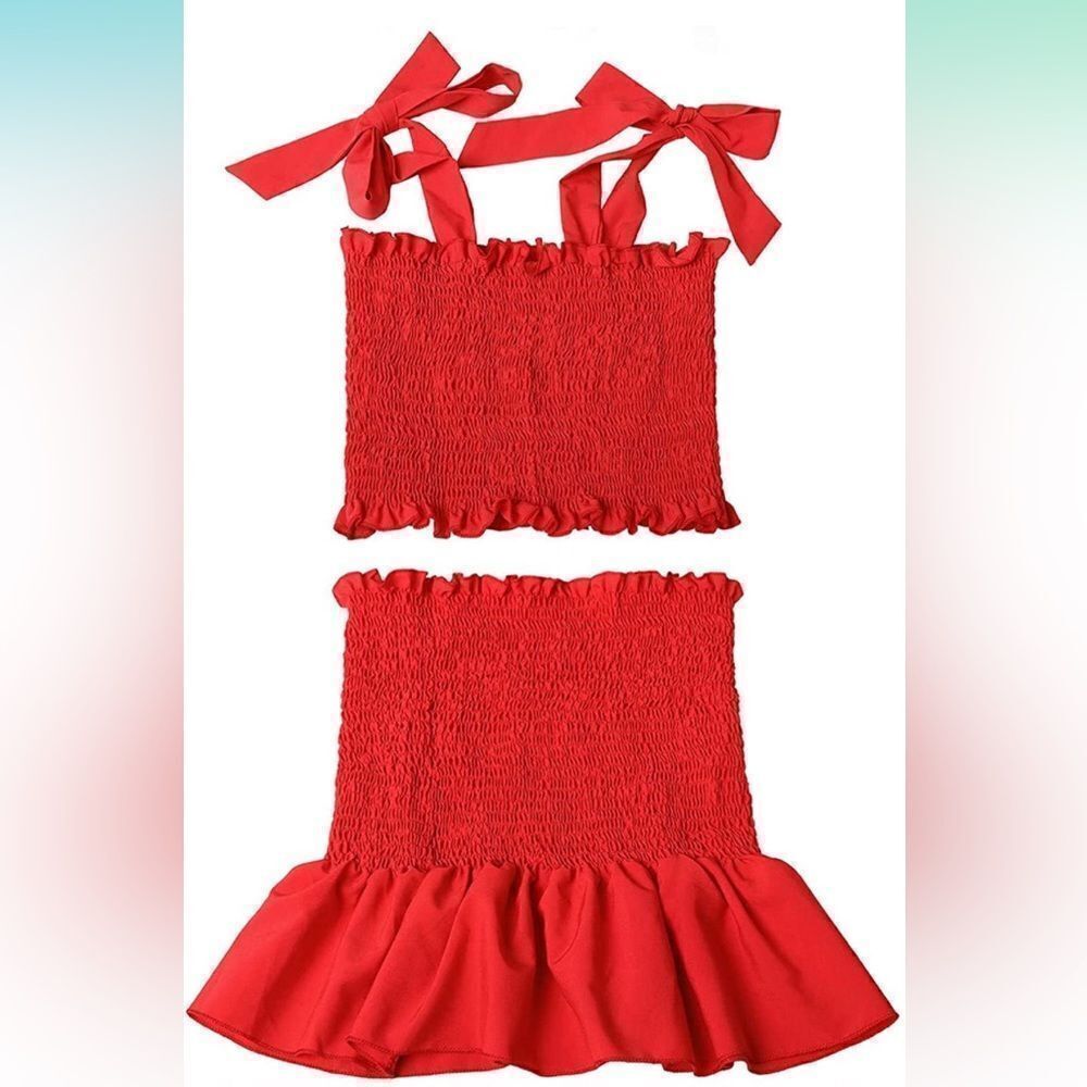 Red Smocked Two-Piece Set (M) - Picture 2 of 6